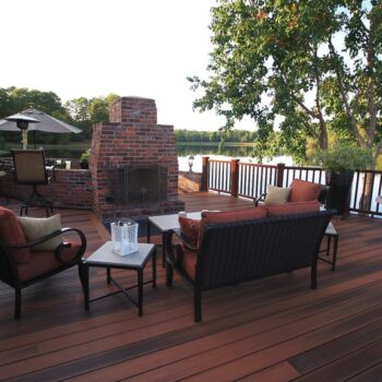 How to Choose the Best New Decking Material for Your Home